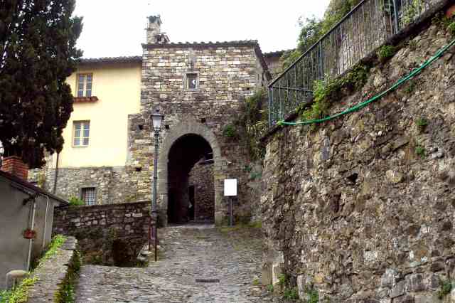 La porta del borgo