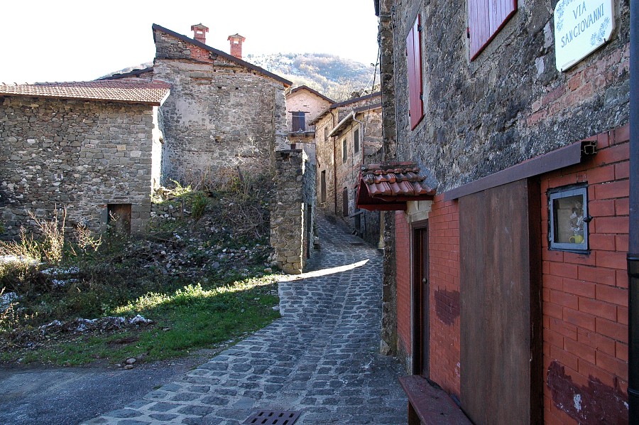 Una strada del borgo