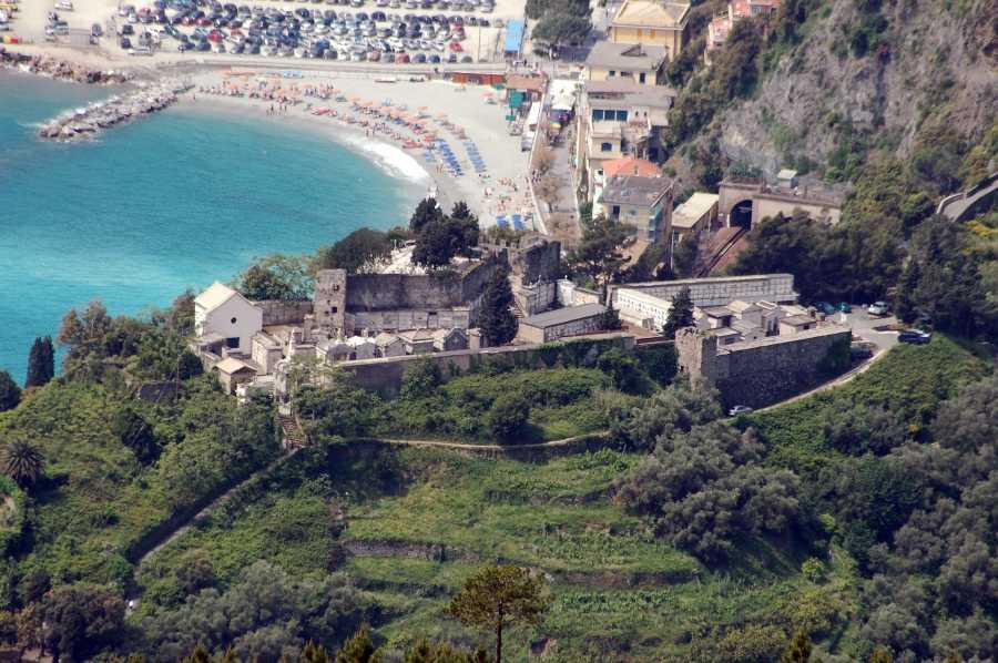 Il castello di Monterosso